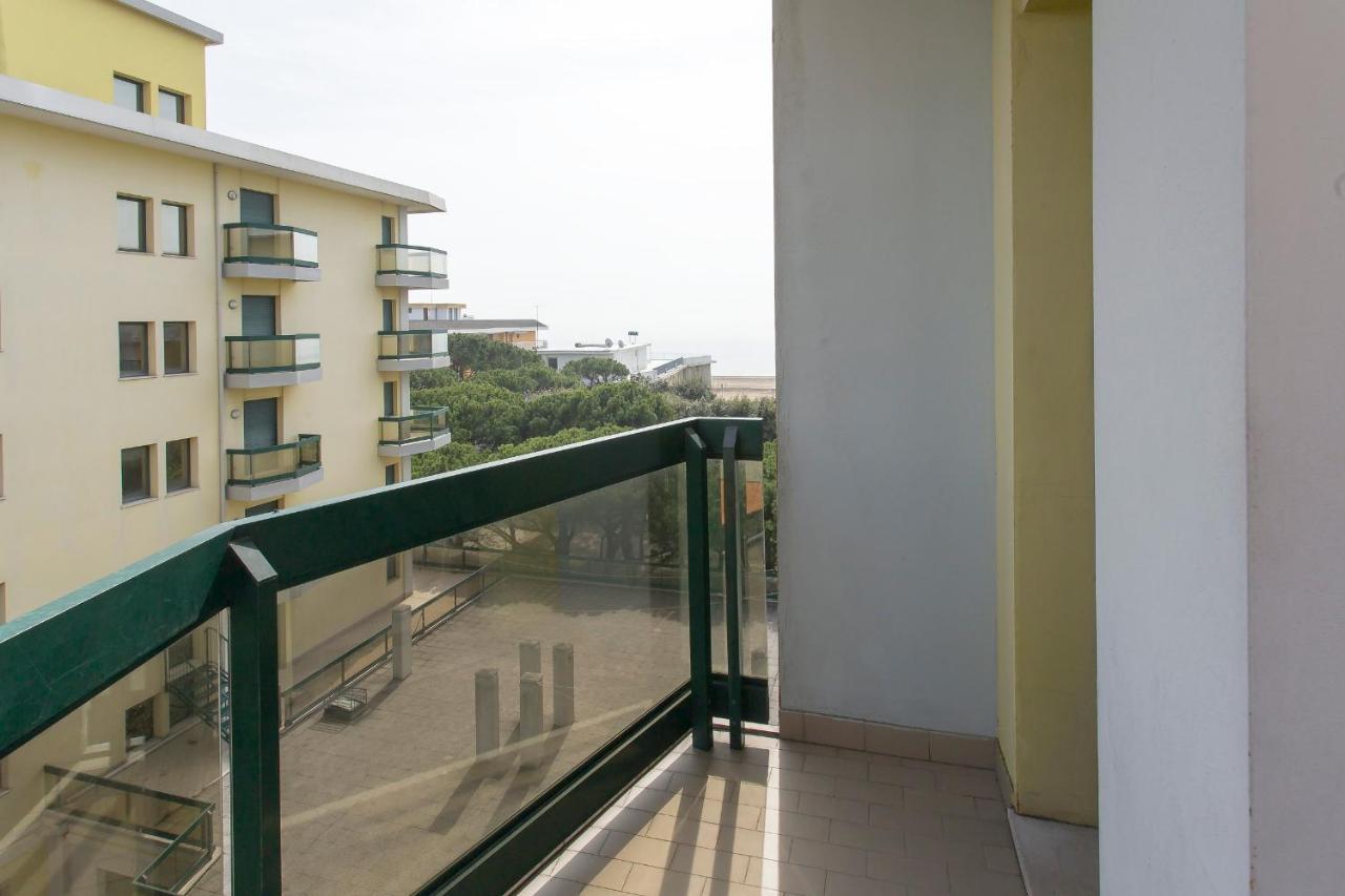 شقة ليدو دي يسولو  في Costa Del Sol المظهر الخارجي الصورة