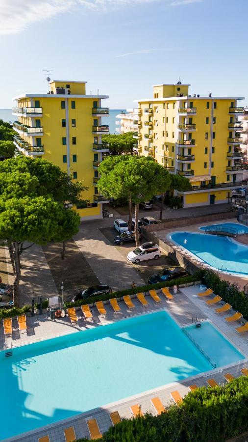 شقة ليدو دي يسولو  في Costa Del Sol المظهر الخارجي الصورة